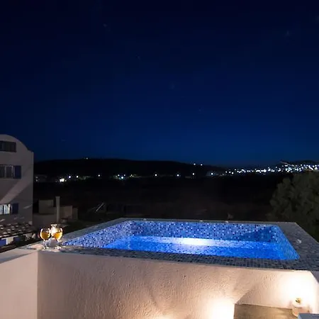 Apartment White & Blue *