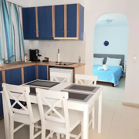 Apartment White & Blue