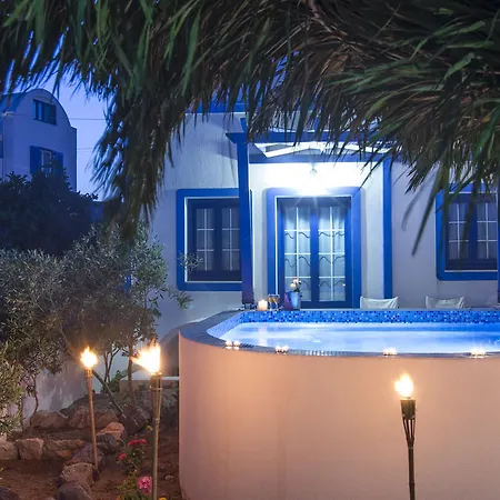 Apartment White & Blue *